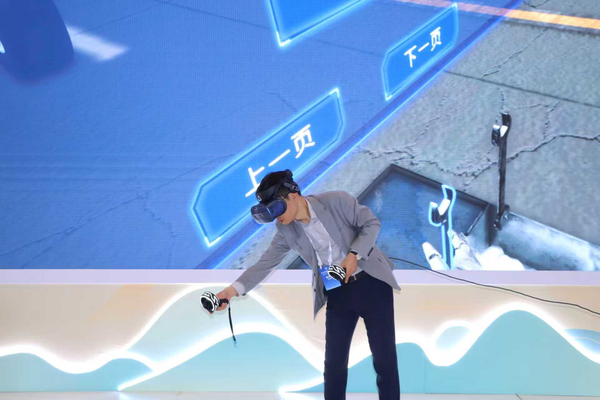 創新引領未來，新海航旗下海航技術VR機務技能培訓應用系統亮相第三屆CATA航空大會